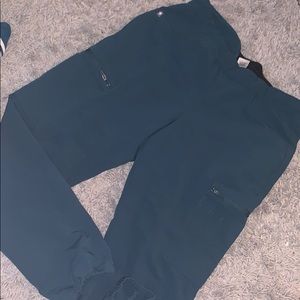 6 pocket FIGS brand scrubs